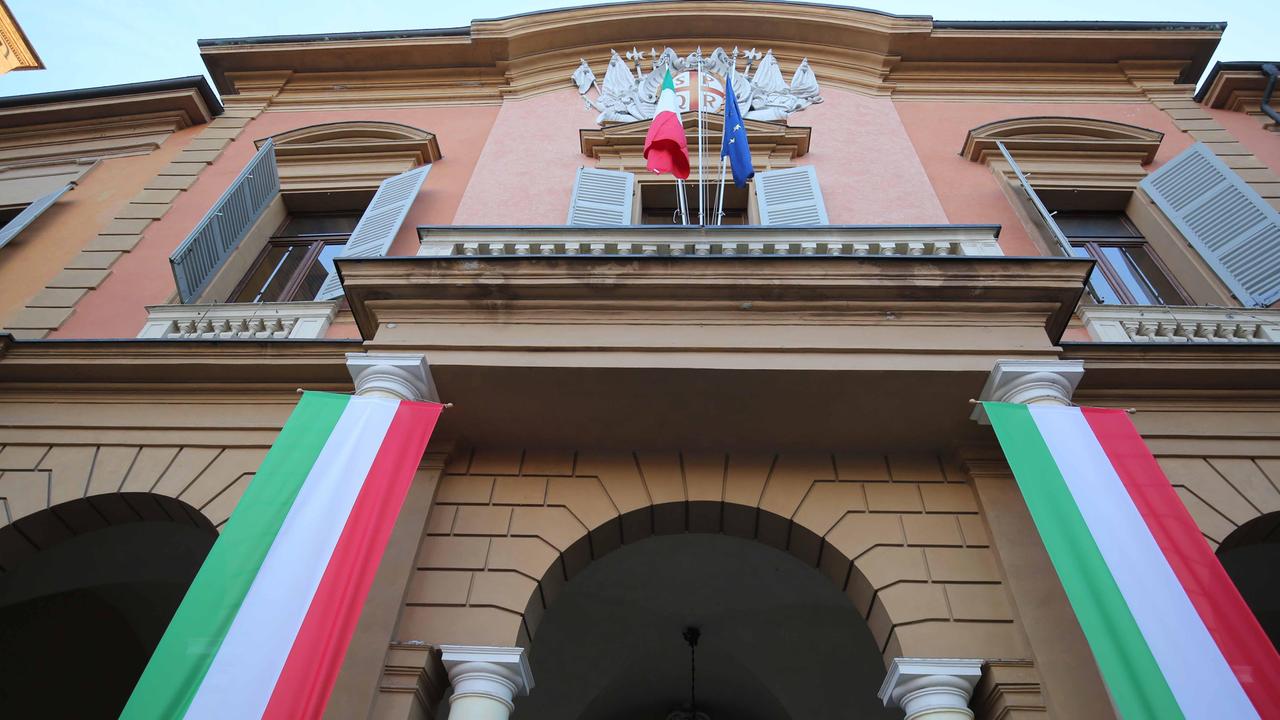 Bilancio, un milione di entrate in meno per il Comune di Reggio Emilia