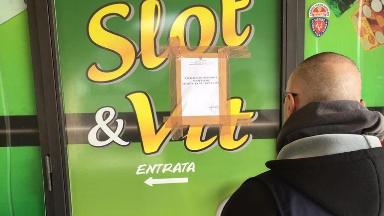 Il Tar: sala giochi troppo vicina alle scuole