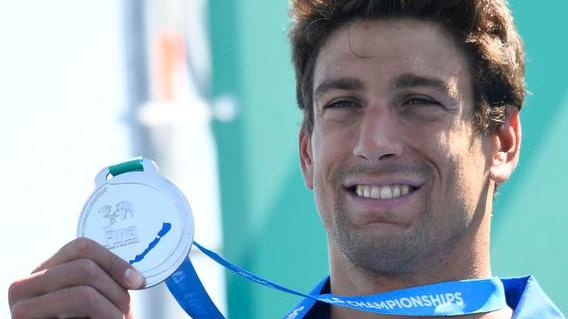 «Nel nuoto e nella politica conta restare tutti uniti»