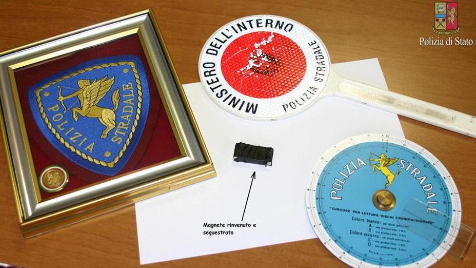 Tarocca la scatola nera del Tir: multa da 3.500 euro e denuncia