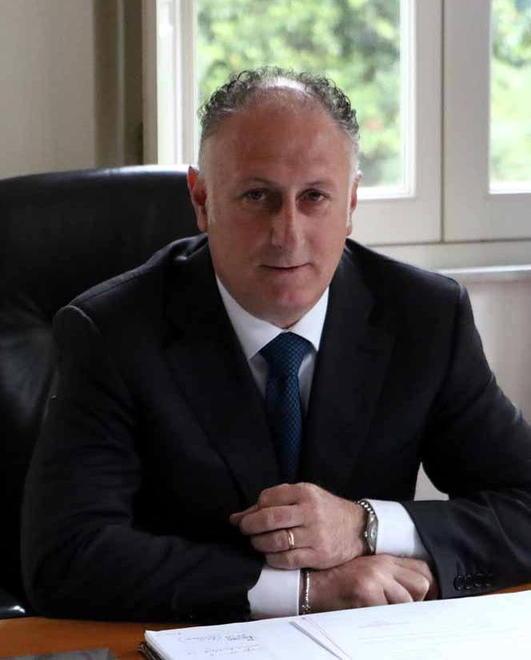 Il sindaco: «Era una mia amica, i funerali saranno alla presenza di tutti»