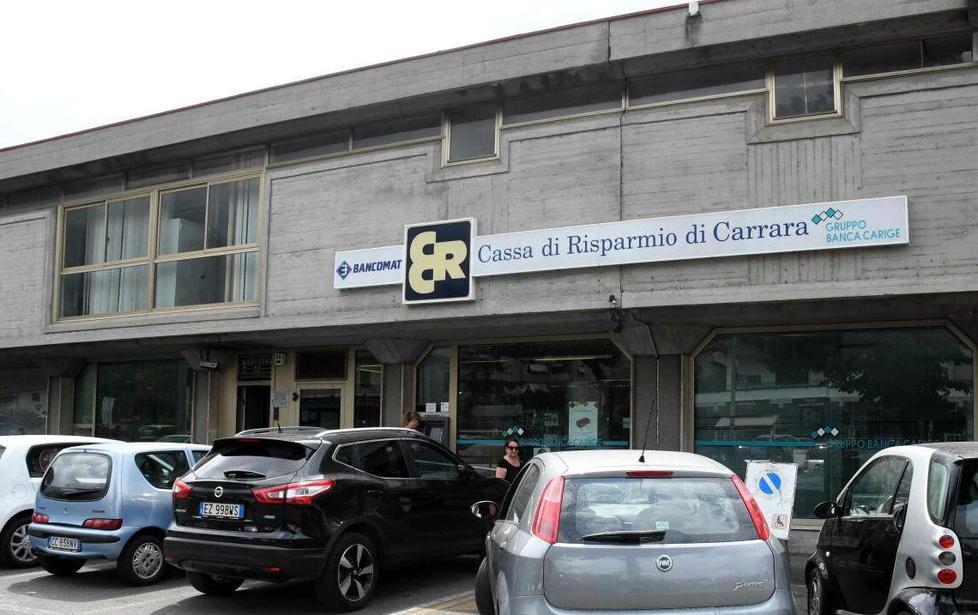 Tentato furto in banca a Romagnano 