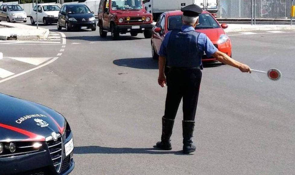 Ubriachi alla guida: ritirate 14 patenti 