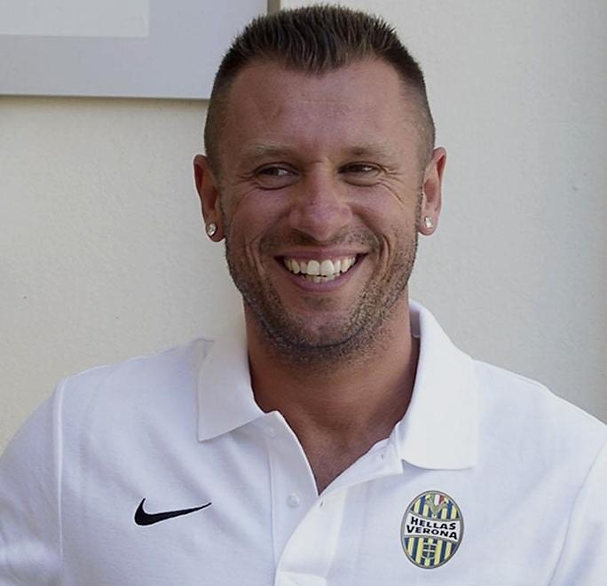 Il solito Cassano: «Addio al Verona Smetto col calcio»