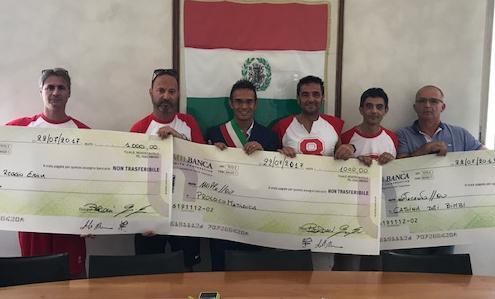 Festa sulla sabbia, donati 2.700 euro