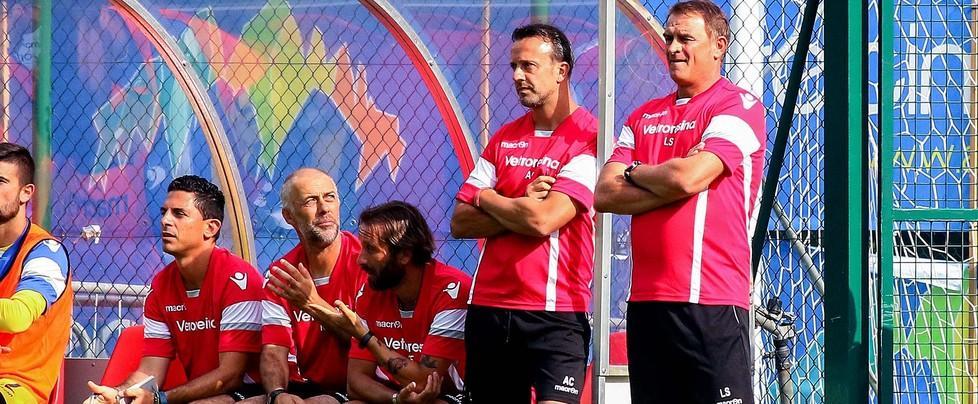 Spal in campo per misurare i passi in avanti 