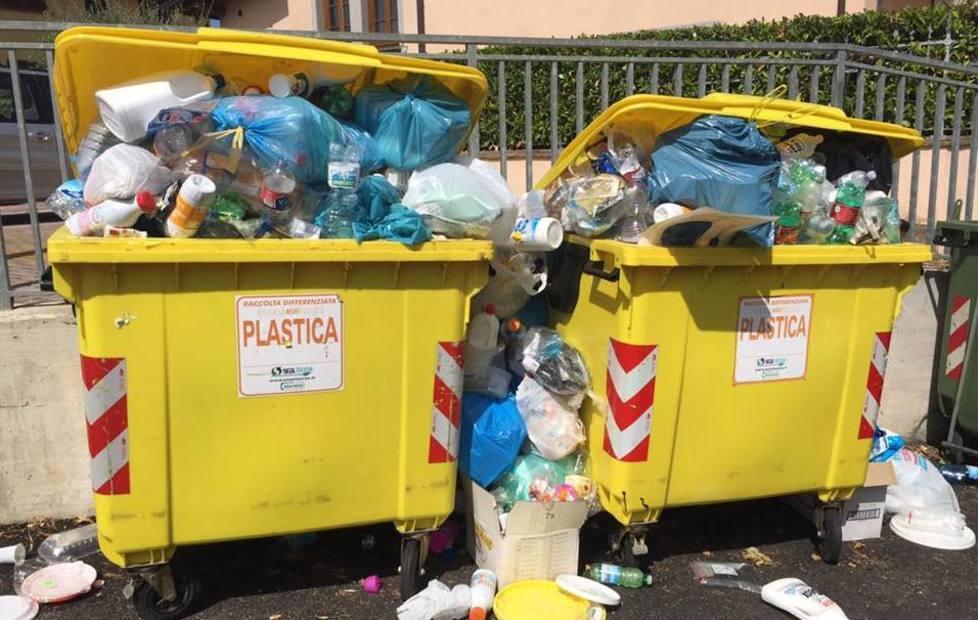 «Multato per i rifiuti non mi sento un furbetto» 