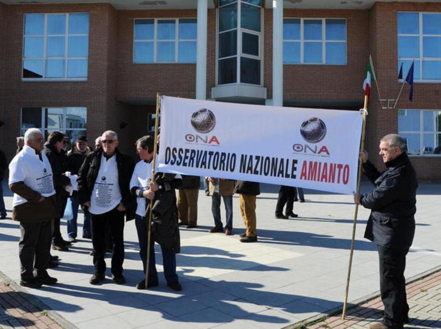 Amianto, allarme dell’Ona «Boom di casi di mesotelioma»