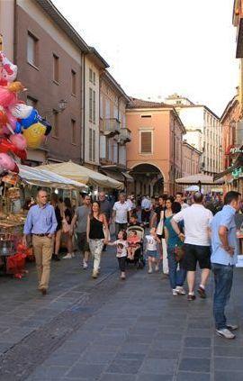 Ultimo giovedì di festa in centro 