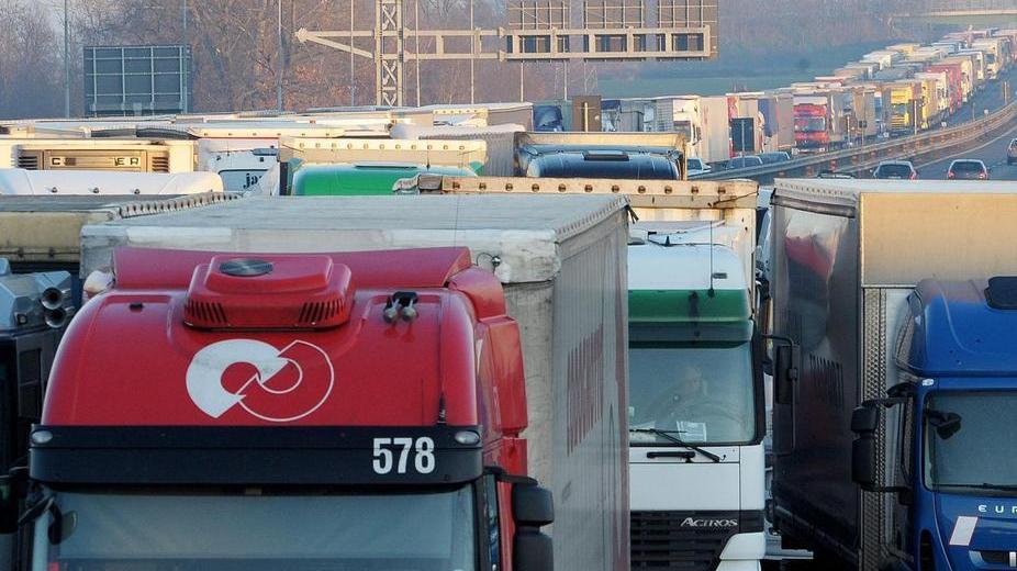 Cna, causa collettiva ai colossi dei Tir: «Pratiche illecite»