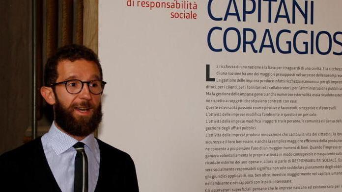 Confindustria, Firenze scioglie le riserve