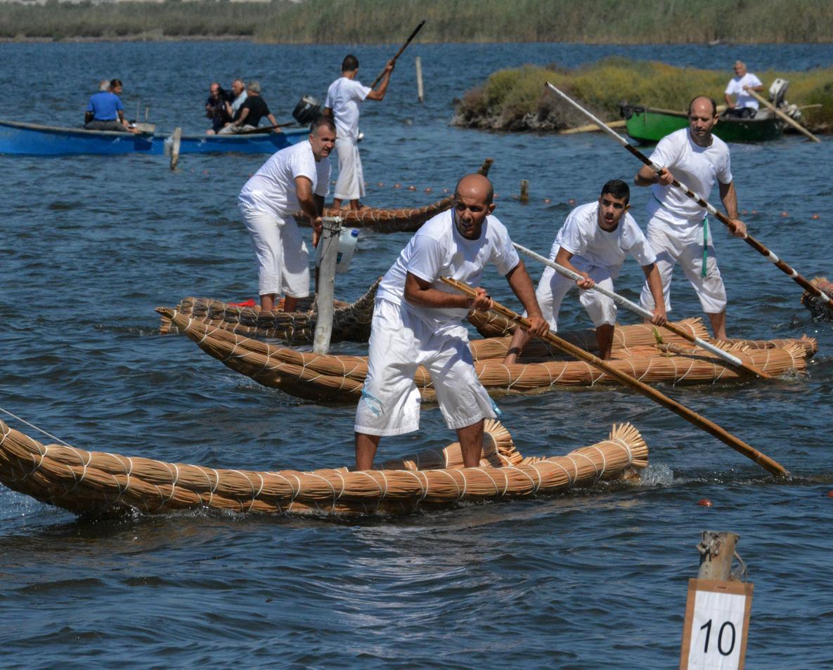 Regata de “Is Fassois”: a Santa Giusta rivive l’antica barca da pesca 