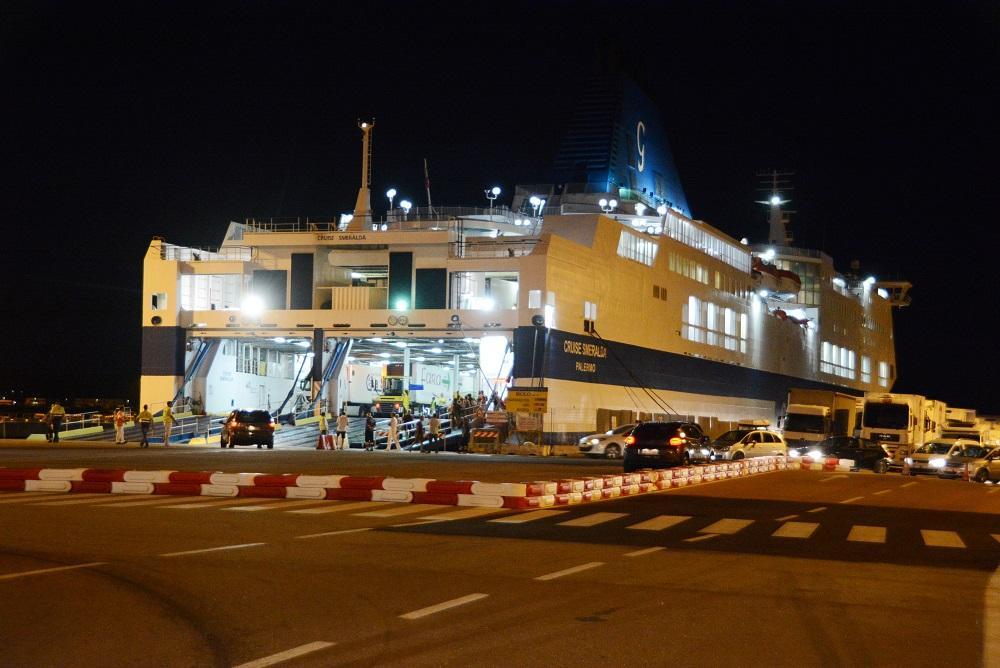 Il traghetto Cruise Smeralda dopo l'incidente a Olbia del 1 luglio
