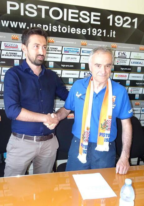 Il dg Ferrari con  mister Indiani