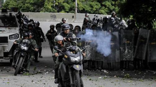 Venezuela: 3 morti alla vigilia del voto