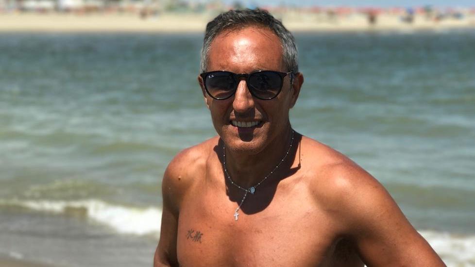 Finalese in vacanza salva la vita a un 24enne