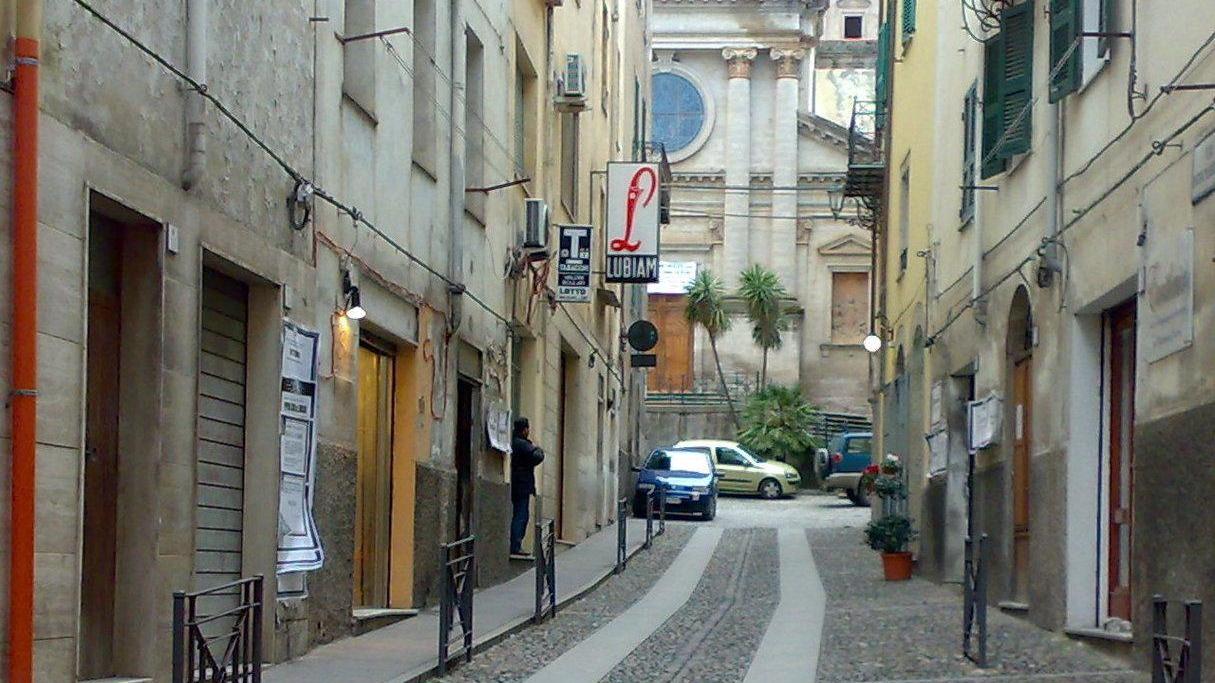 Cantones e iscritores in s’abboju de Otieri
