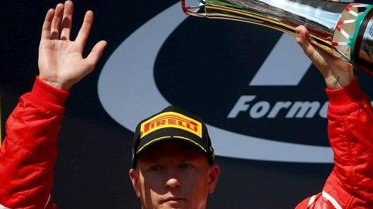 Vettel: «Ho trionfato nonostante lo sterzo» Kimi: «Volevo vincere»