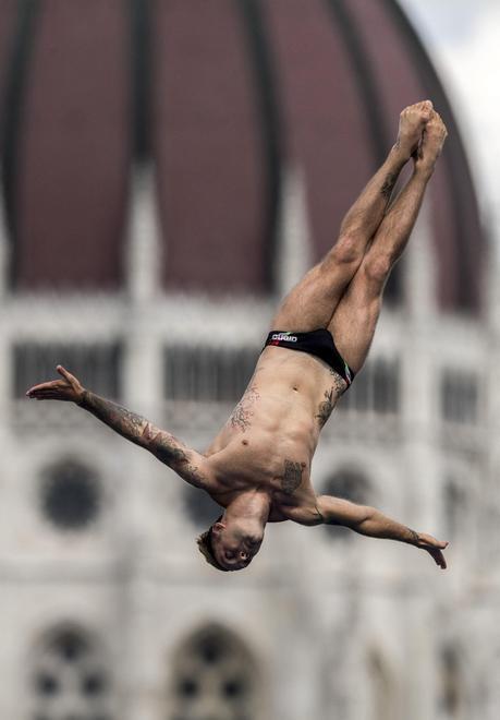 «Il numero uno sono io» Paltrinieri: strepitoso oro 