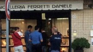 La gioielleria rapinata il 13 giugno