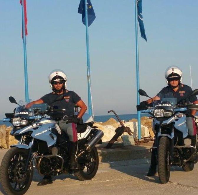 I “falchi” della polizia arrestano spacciatore con 10 dosi di eroina 