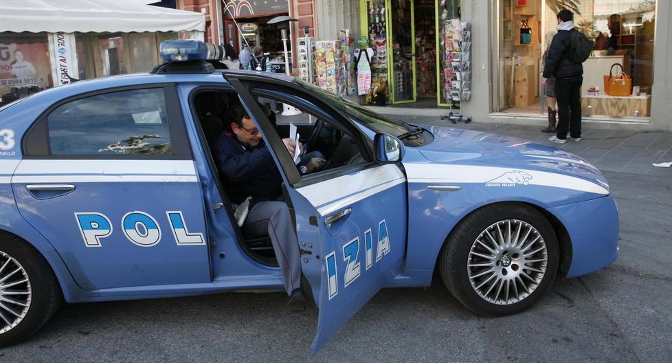 Coppie rapinate in spiaggia Nei guai un minorenne 