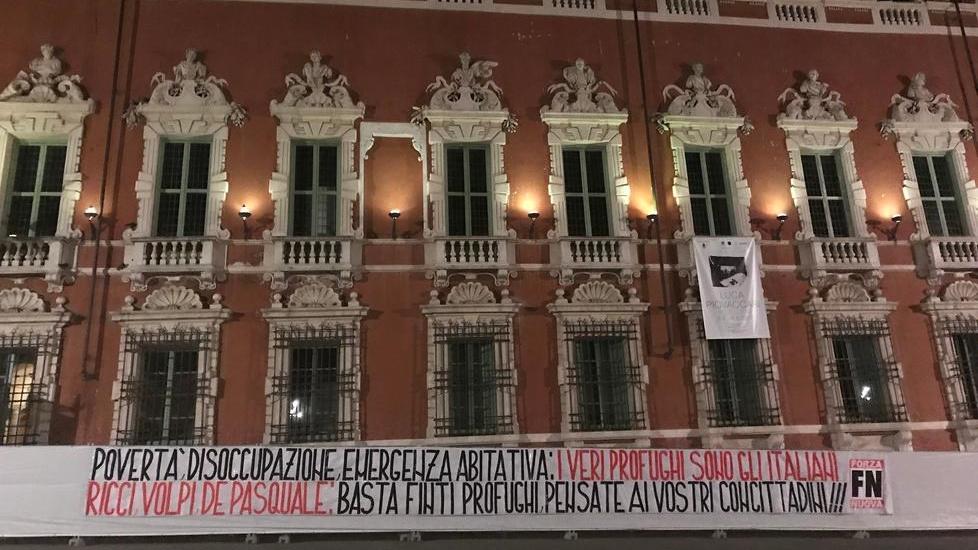 Forza Nuova: «Prima aiutiamo gli italiani»