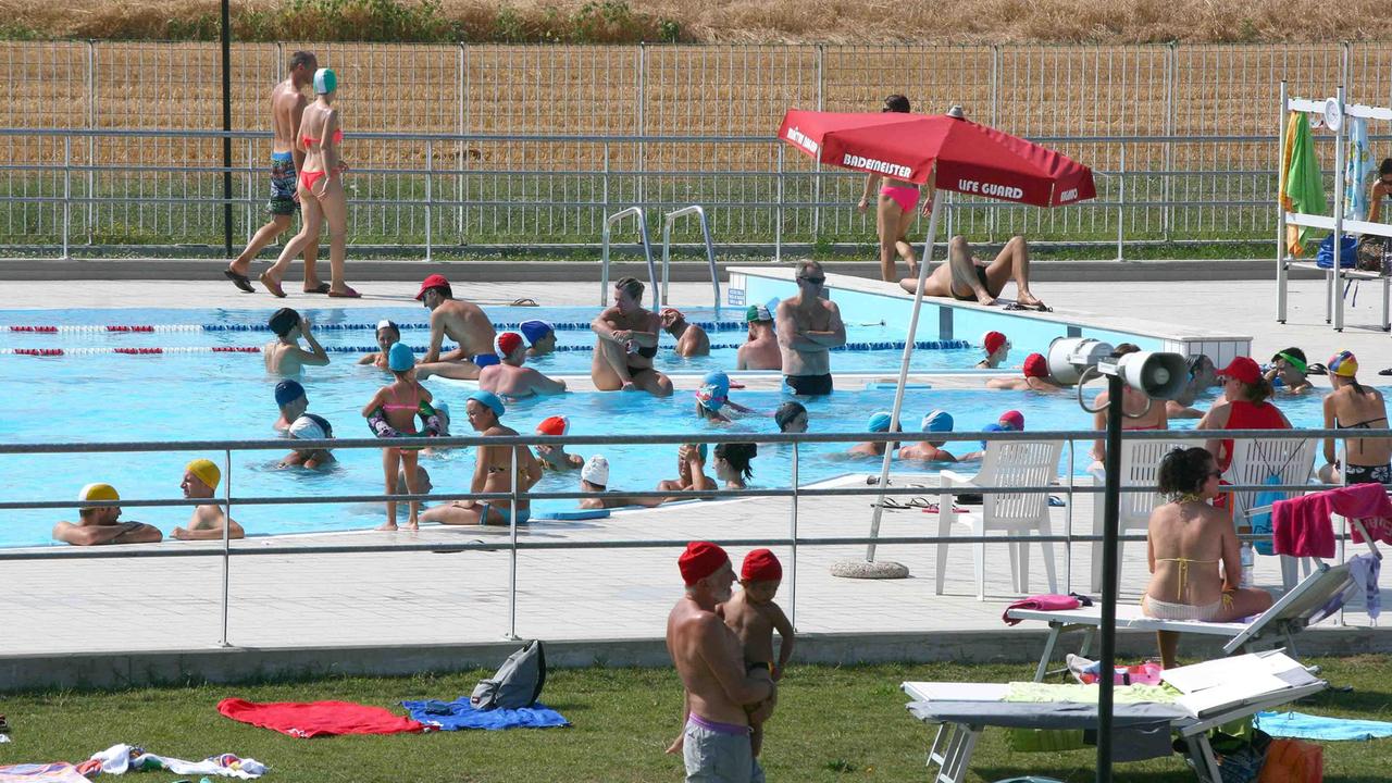 La piscina di via Beethoven a Ferrara