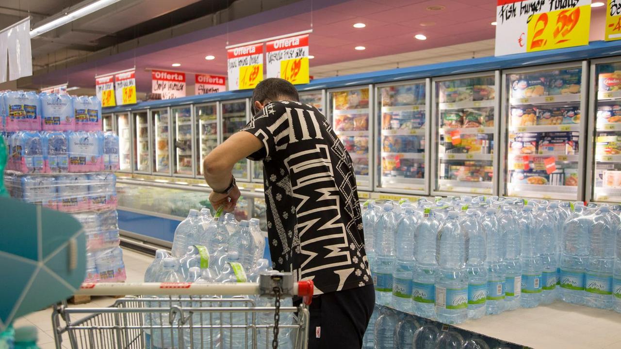 Rubinetti a secco per altre due notti