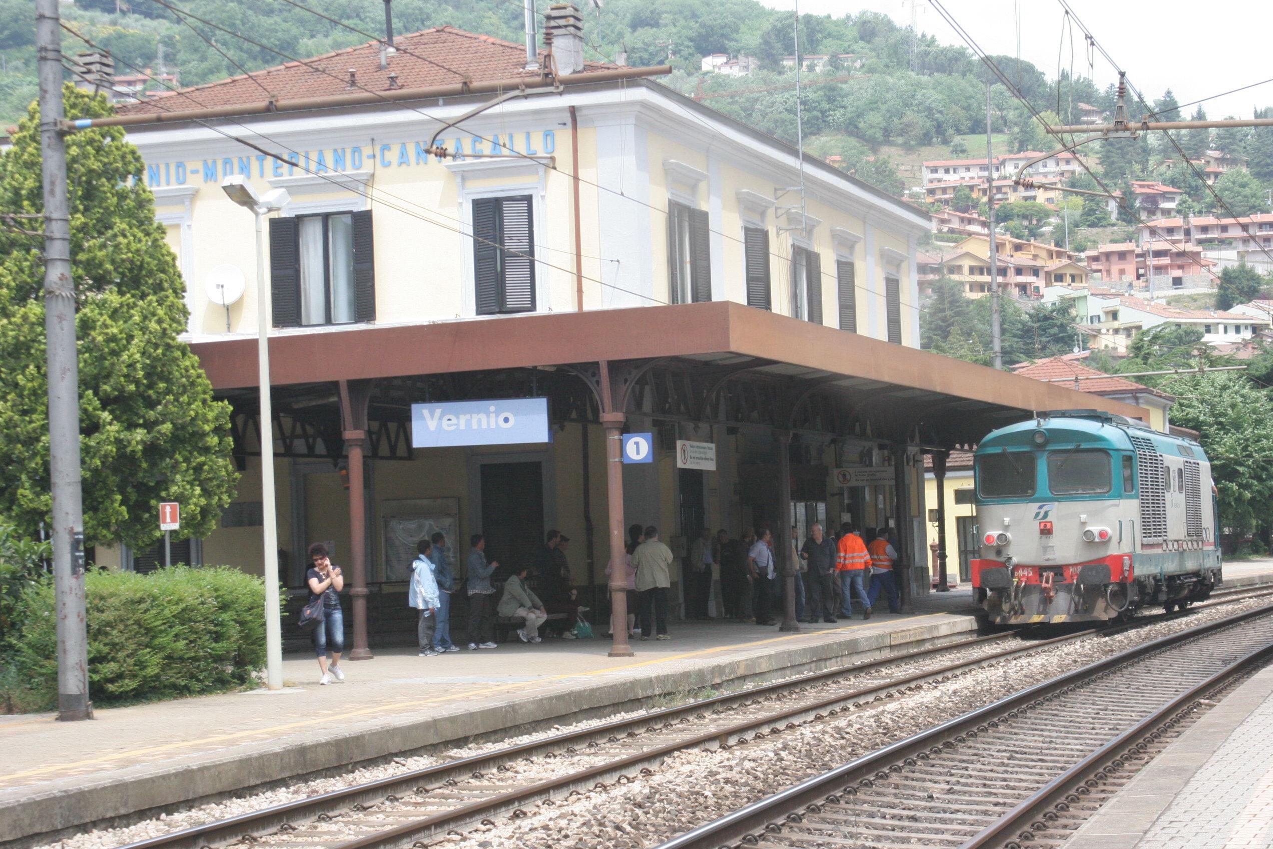 La stazione di Vernio dove inizierà il blocco  della circolazione