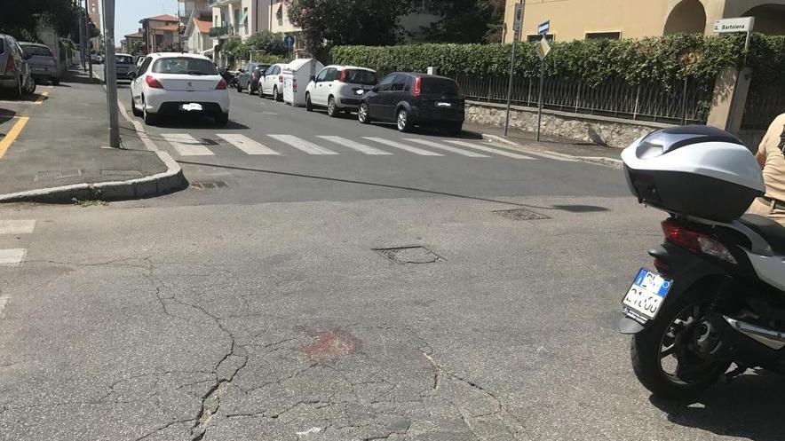 Ardenza, grave scooterista «Chi lo ha urtato è fuggito»