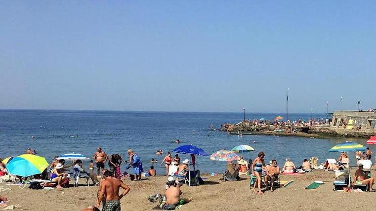 Malore in mare: muore a 78 anni davanti alla moglie