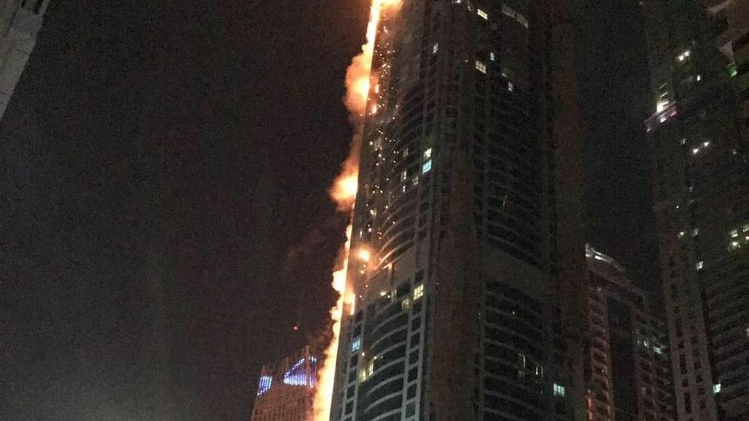 L'incendio del grattacielo