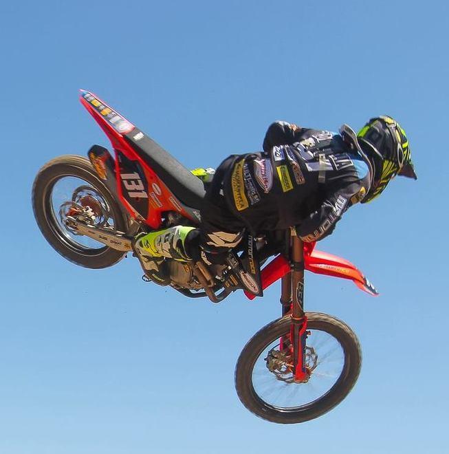 Trofeo Piola a Mattia Roncaglia Il gemello Marco 2° nella MX1