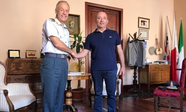 Il generale Bartoloni dal sindaco