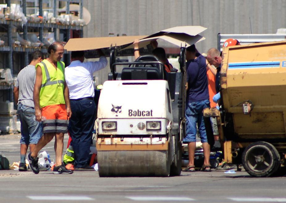 Sassuolo, schiacciato tra due camion: è gravissimo 