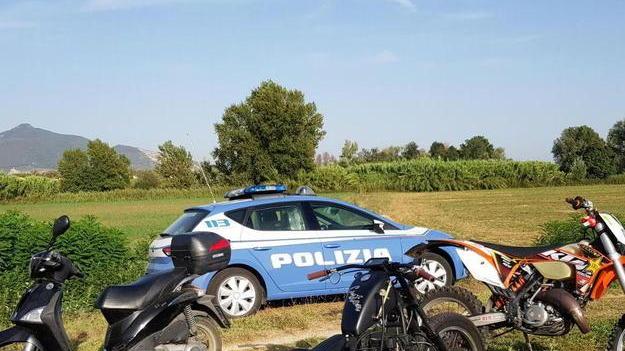 Sos polizia per lite ma poi trovano tre moto rubate