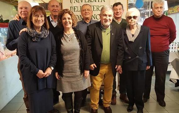 Coro e Teatro, chiusura col botto 