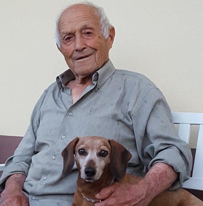 Nonno Peppino fa 101 anni Ha la patente ed è nella banda
