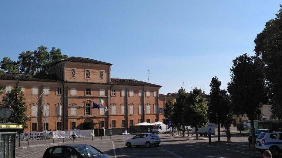 Iniziati i lavori per ristrutturare piazza Martiri