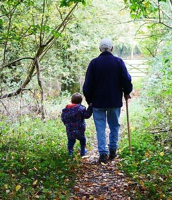 La Sardegna è l’isola degli anziani: sette per ogni bambino 