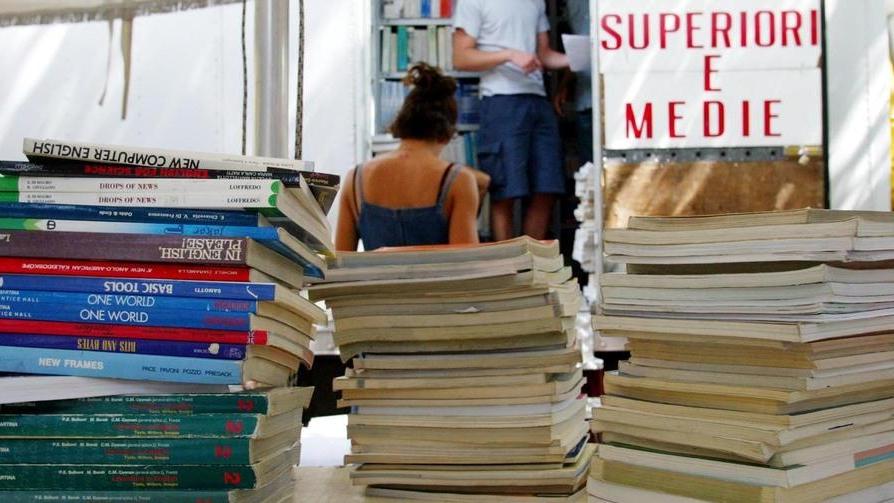 Per i libri scolastici la spesa non cresce