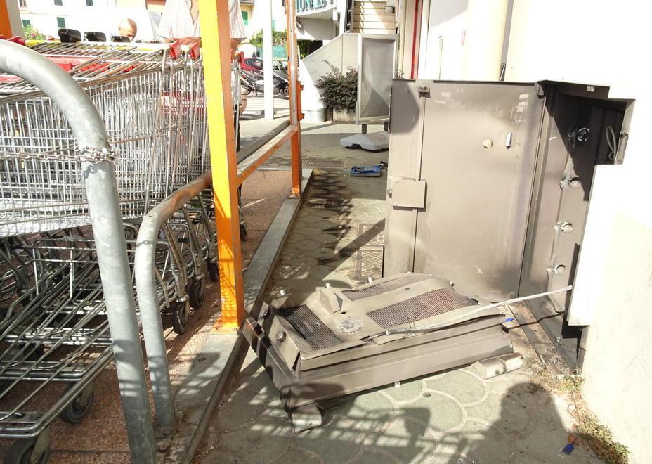 Pistoia, via Fiorentina (venerdì 4 agosto, ore 2)