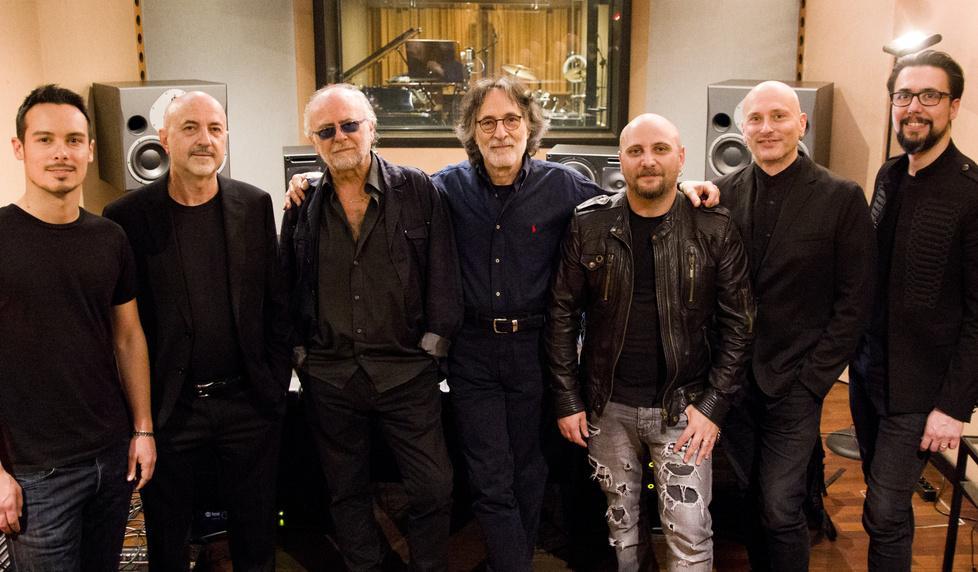 «Concerti sempre diversi» la Pfm svela il suo segreto 