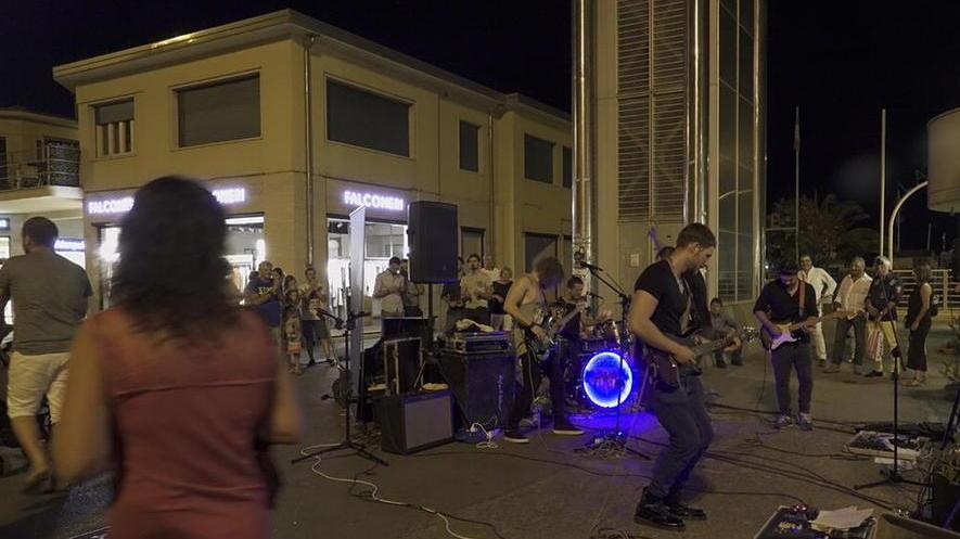 Il Comune: musica di sera, serve buon senso