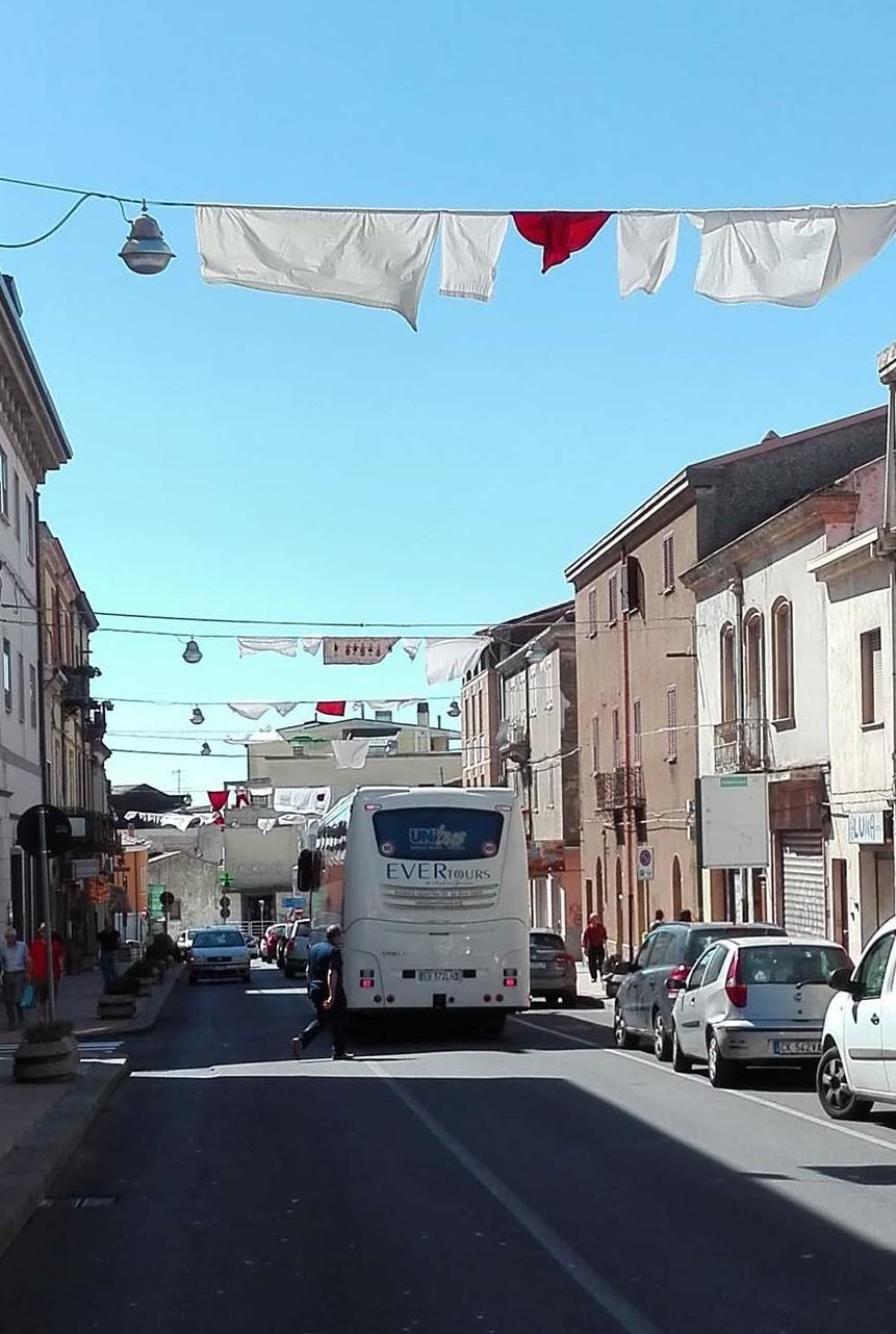 Luci e palazzi illuminati per “Il Corso e il sistema solare”