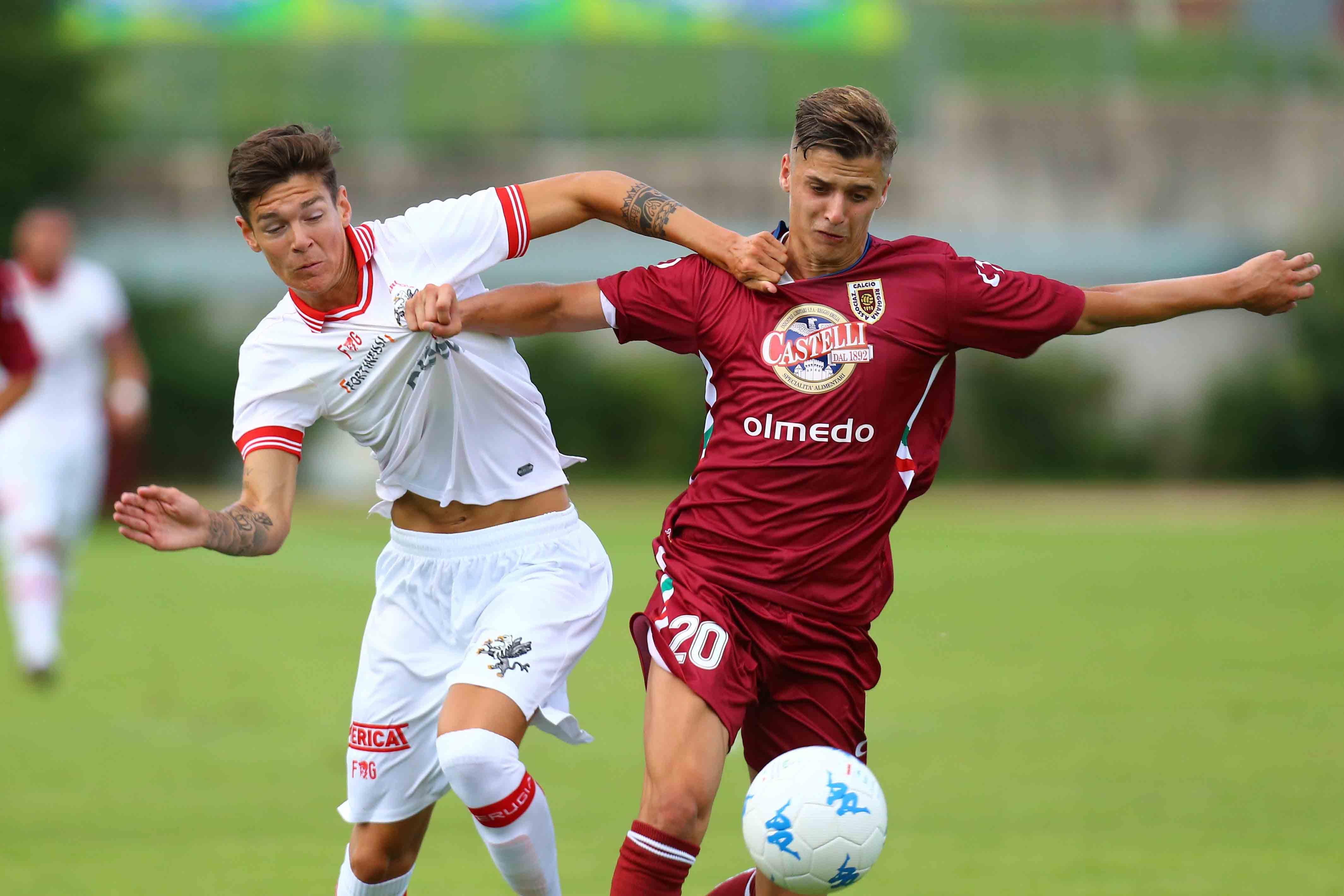Sabotic saluta la Reggiana al termine dell'allenamento