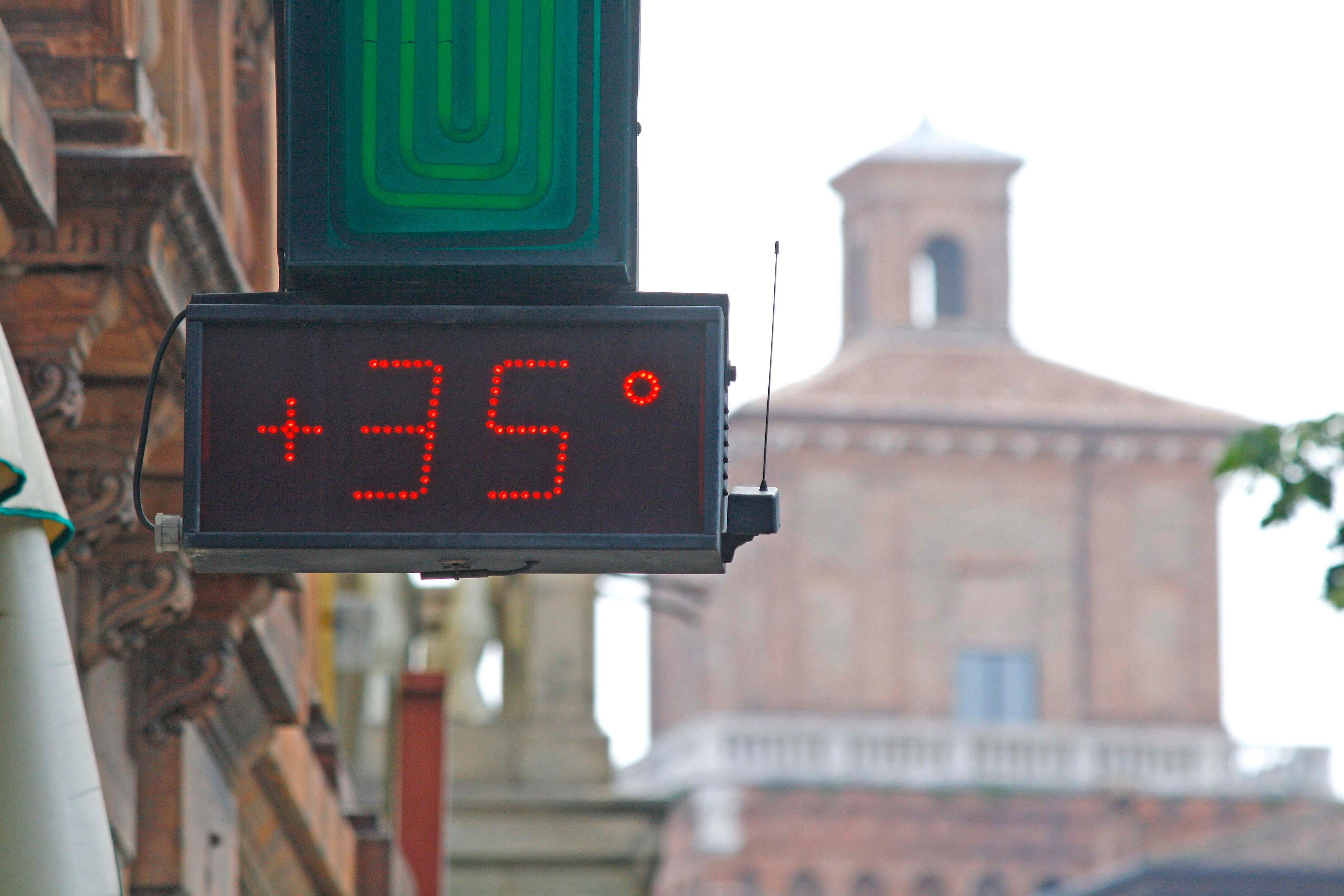 Meteo, ancora disagi per temperature estreme