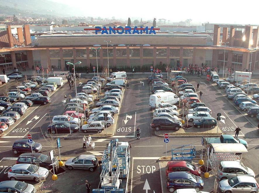 Licenziate senza preavviso quattro lavoratrici del bar ristorante del centro commerciale Panorama 