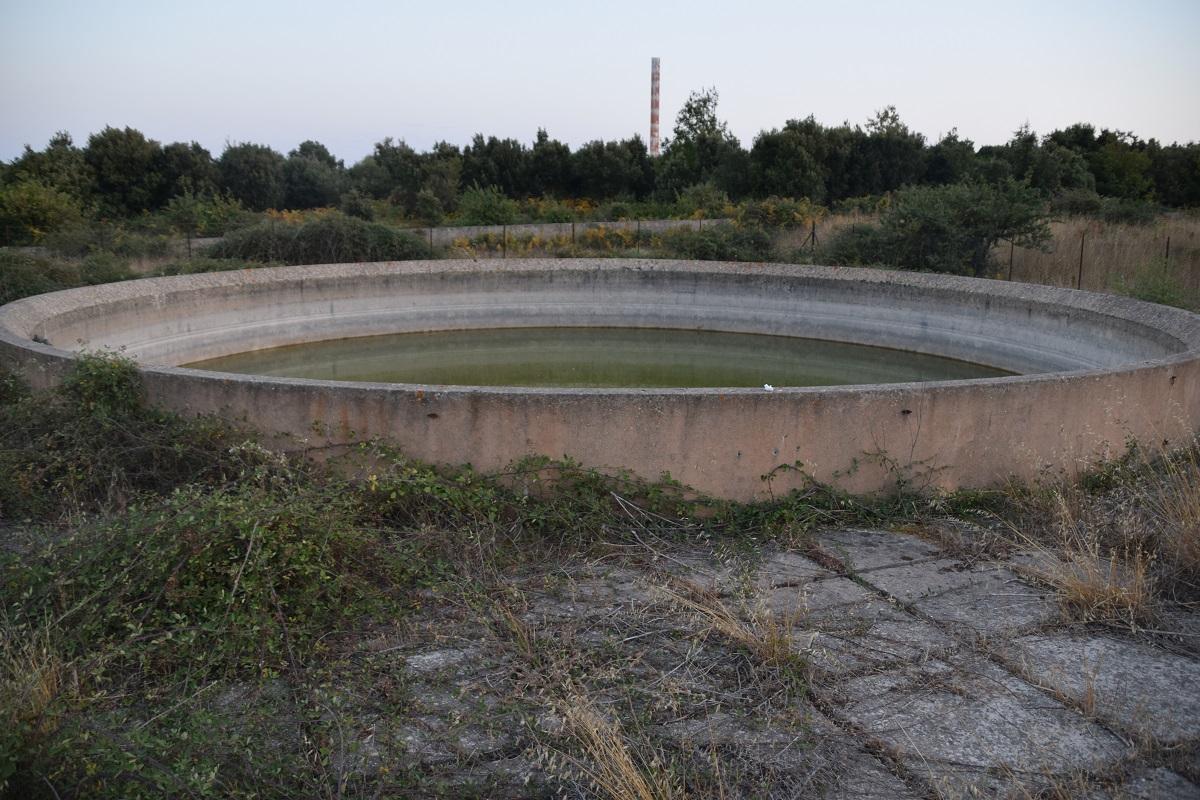 Il vascone sul Monte Arci